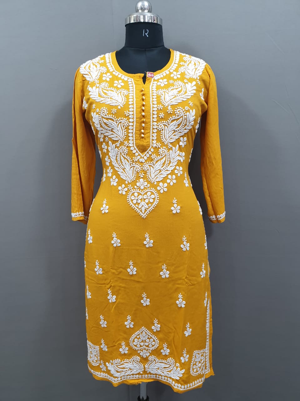 CHIKANKARI KURTI